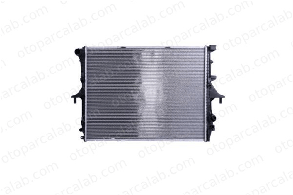 BEHR CR 569 000P Su Radyatörü AUDI Q7 PORSCHE CAYENNE 7L6121253E 7L0121253