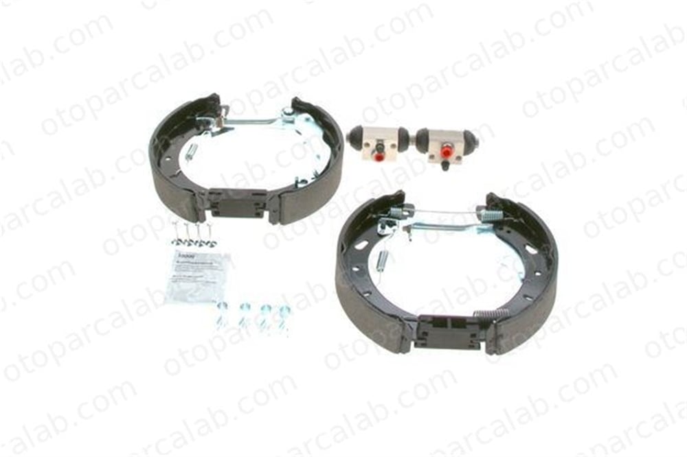 BOSCH 0 204 114 700 Fren Pabuçlu Balata Arka FORD TOURNEO COURIER B460 MPV TRANSIT COURIER B460 Kasa/büyük limuzin 0204114700