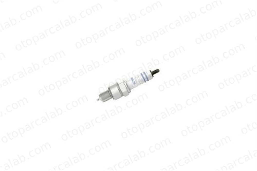 BOSCH 0 242 050 007 Ateşleme Bujisi KYMCO HEROISM PEOPLE 98056-58726