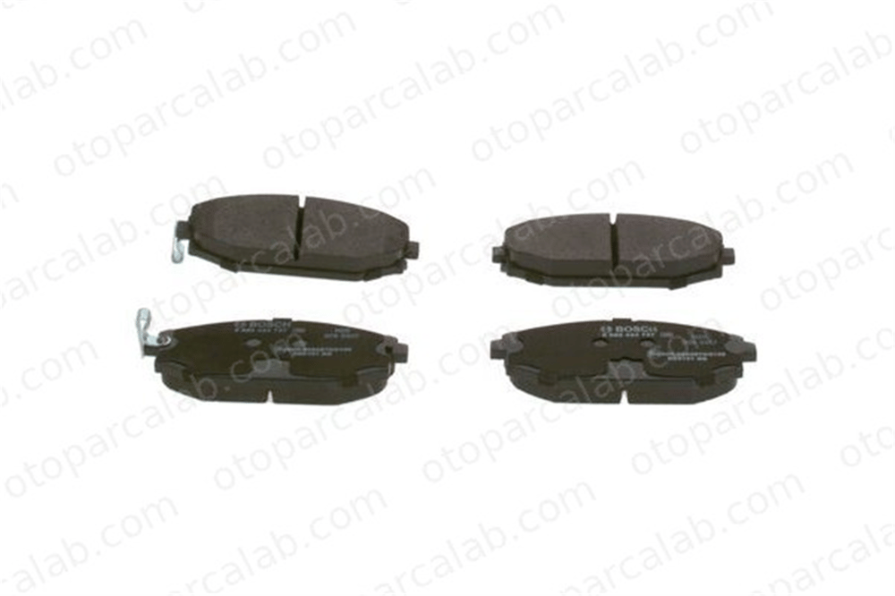 BOSCH 0 986 424 727 Fren Disk Balata Ön HYUNDAI GALLOPER II GALLOPER I 5810138A40 58101M1A00