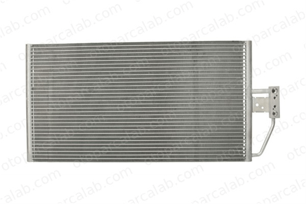 BOSCH 1 986 AD2 168 Klima Radyatörü BMW 5 5 Touring 64538375513 8375513