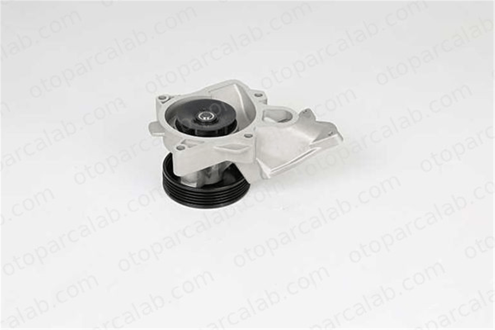 BSG 15-500-016 Devirdaim Su Pompası MG MG ZT MG ZT- T PEB102440 GWP2604