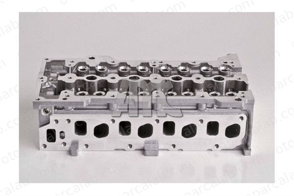 BSG 25-112-001 Silindir Kapağı FIAT PANDA PUNTO EVO 71749340 71724174