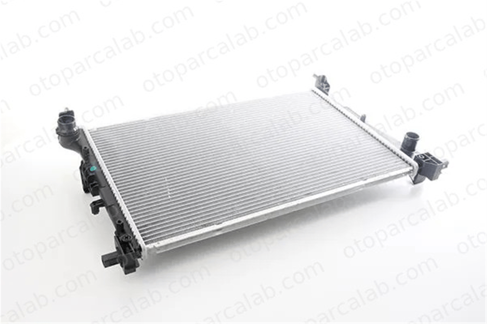 BSG 25-520-005 Su Radyatörü FIAT TIPO Hatchback TIPO Station wagon 7700428658 52052220
