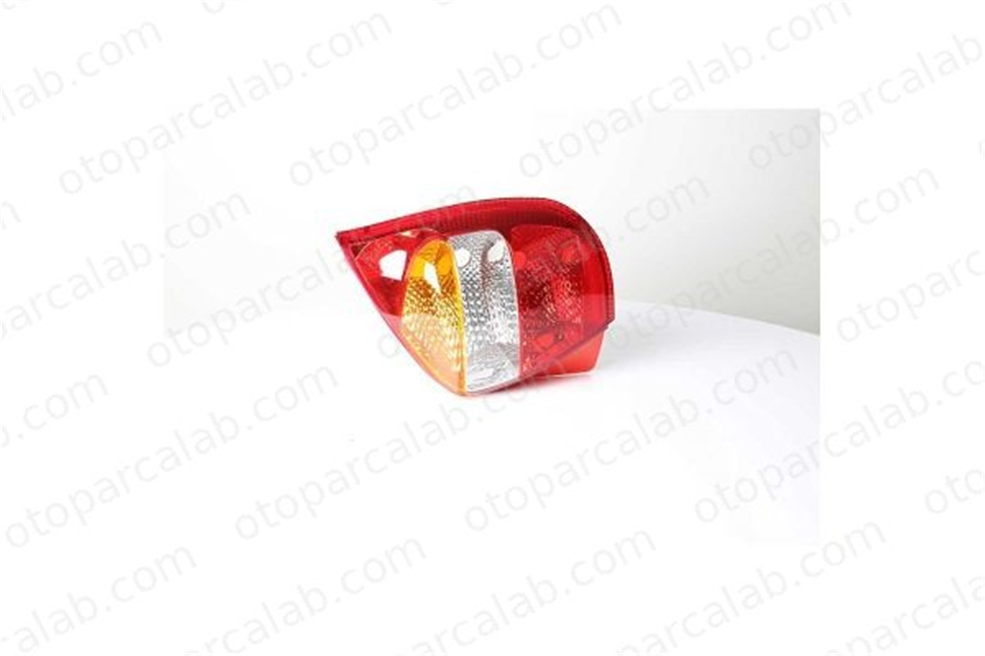 BSG 25-805-013 Stop Lambası Sağ FIAT PALIO SIENA 46845632 41760111000