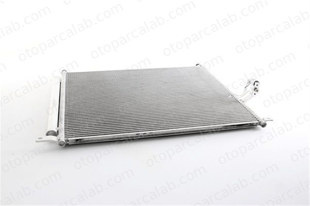 BSG 30-525-028 Klima Radyatörü FORD RANGER 5264360 AB3919710AA