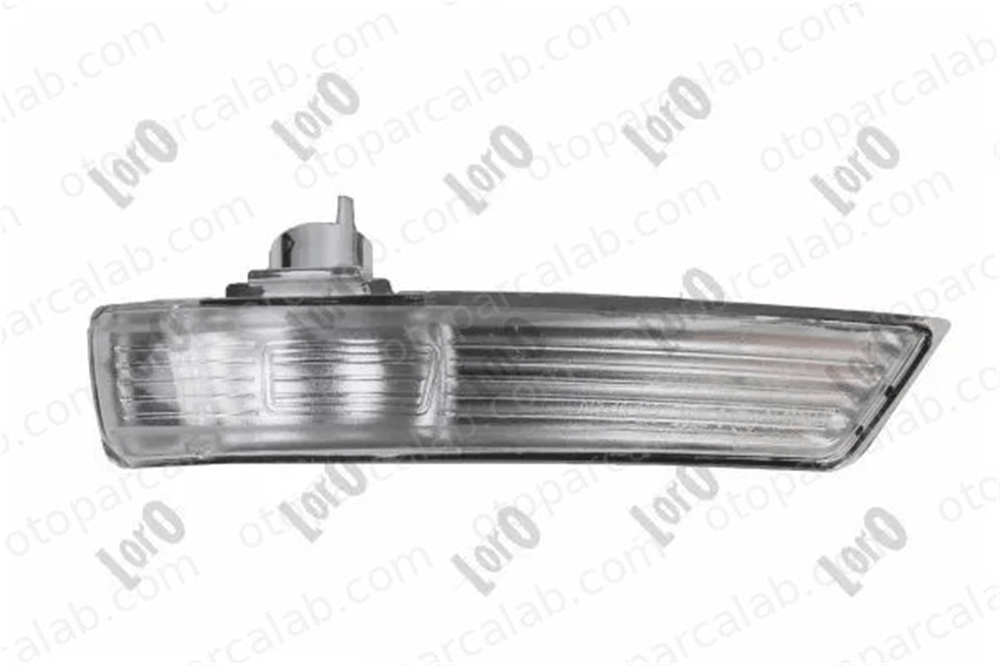 BSG 30-916-012 Dikiz Ayna Sinyali Sağ FORD FOCUS III FOCUS III Turnier 8M5113B384AA 1538489