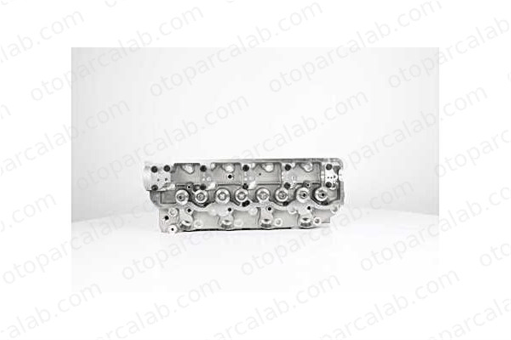 BSG 40-110-002 Silindir Kapağı MITSUBISHI L200 L 300 III Minibüs/Otobüs 908513 2210042961