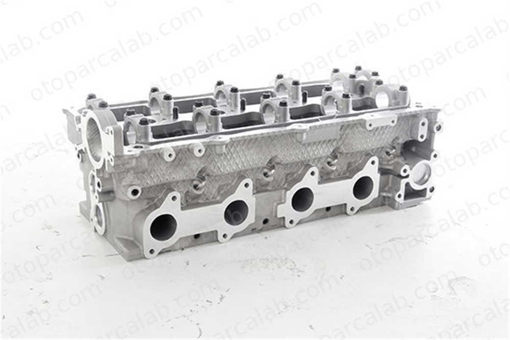 BSG 40-110-008 Silindir Kapağı HYUNDAI H-1 Travel H-1 / STAREX Minibüs/Otobüs 221004A701 908778