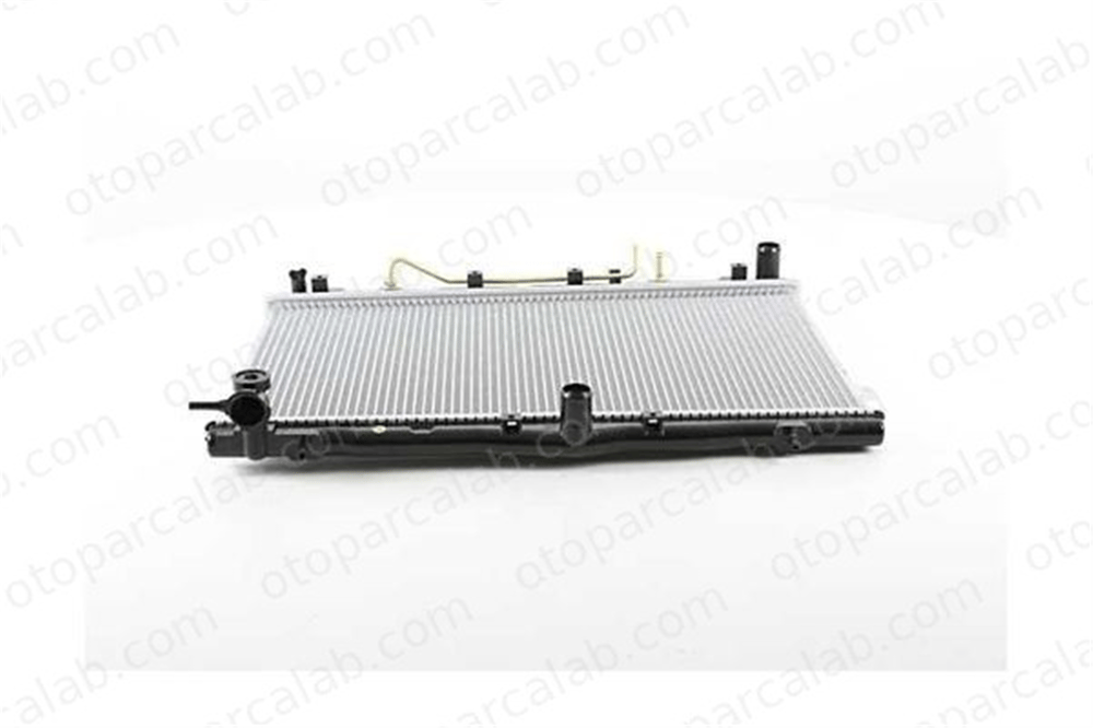 BSG 40-520-065 Su Radyatörü HYUNDAI LANTRA II Station wagon LANTRA II GA8T16 2531027000