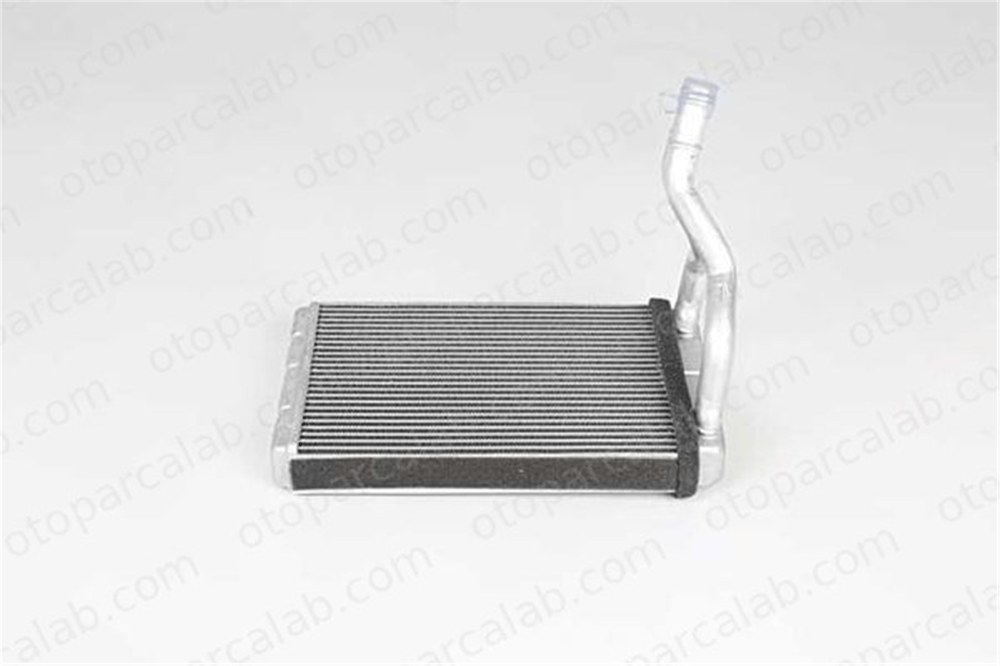 BSG 40-530-020 Kalorifer Radyatörü HYUNDAI H-1 / STAREX Minibüs/Otobüs H-1 Panelvan/Van 970234A020 970234A000