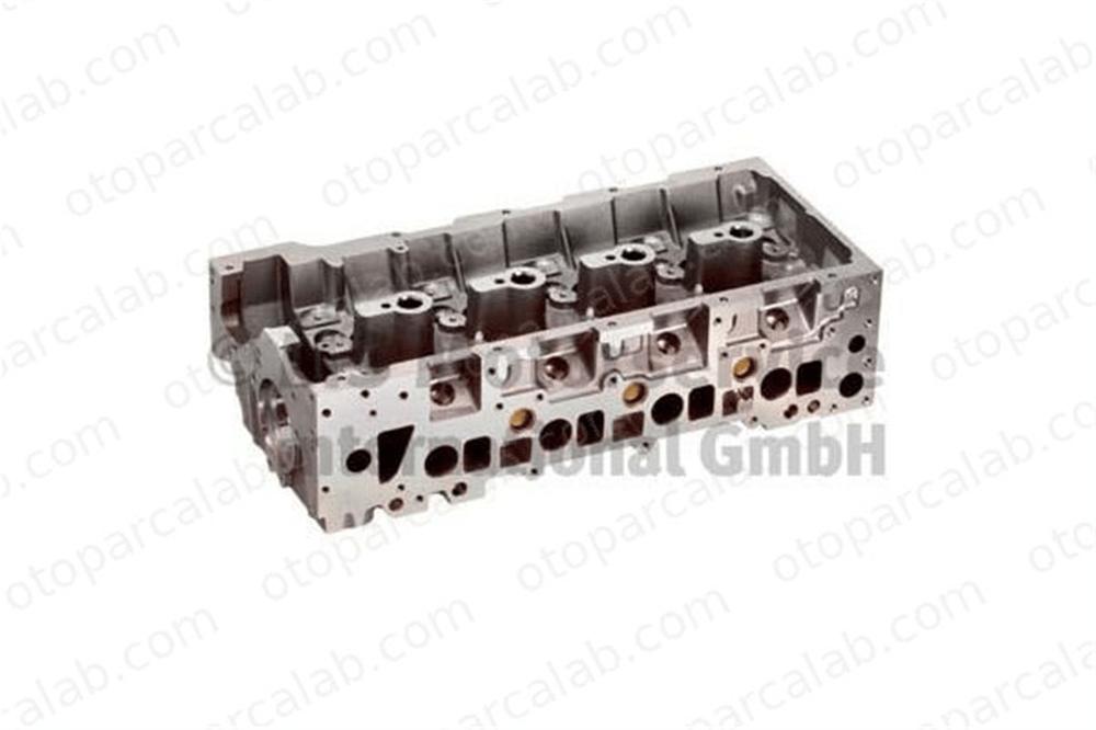 BSG 60-112-002 Silindir Kapağı MERCEDES-BENZ C-SERISI T-Model E-SERISI A6110105020 6460101420