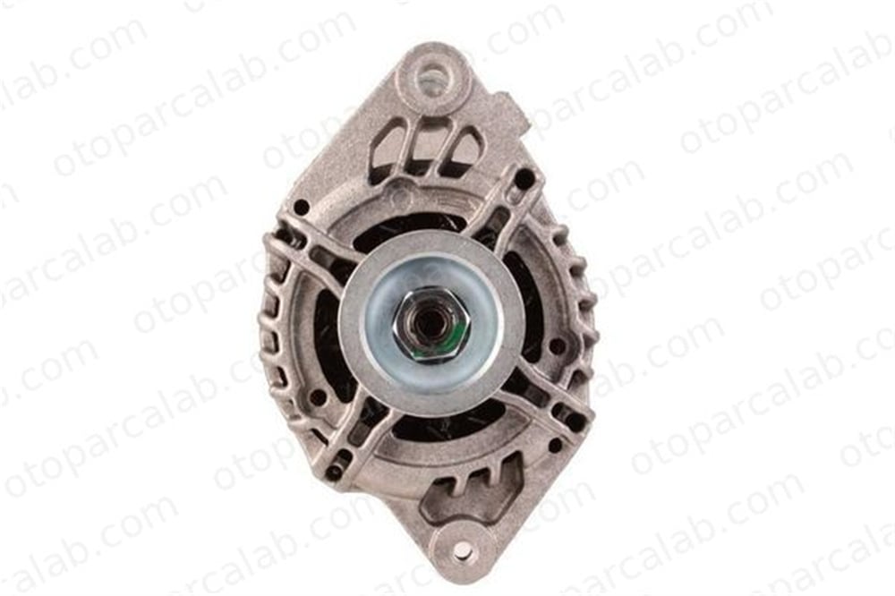 BSG 70-825-001 Alternatör CITROËN C1 TOYOTA AYGO 5705NN 5702J1