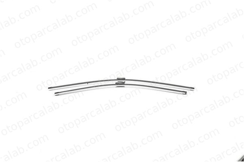 BSG 70-992-015 Silecek Süpürgesi Ön 750/650 mm - 30/26 inç PEUGEOT 308 I FORD S-MAX 642321 1609967080