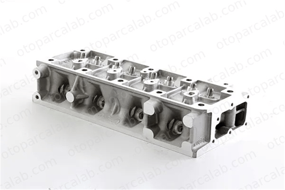 BSG 75-110-005 Silindir Kapağı RENAULT CLIO II Kasa/eğik arka KANGOO 7702131148 1111184CTO