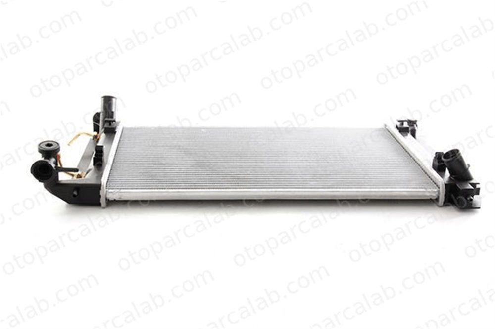 BSG 85-520-018 Su Radyatörü TOYOTA COROLLA COROLLA Sedan A2115003202 164000D220