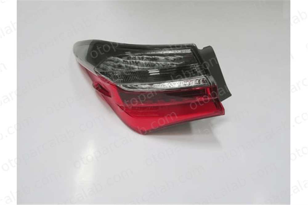 CASP 201-1504 Stop Lambası Dış Sol TOYOTA COROLLA Sedan 8156002A80