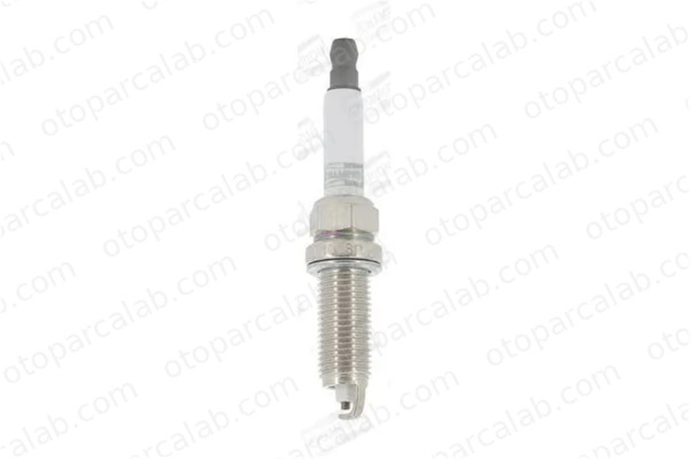 CHAMPION REA8MCL Ateşleme Bujisi RENAULT CLIO III DACIA DUSTER 5960G1 8200662185
