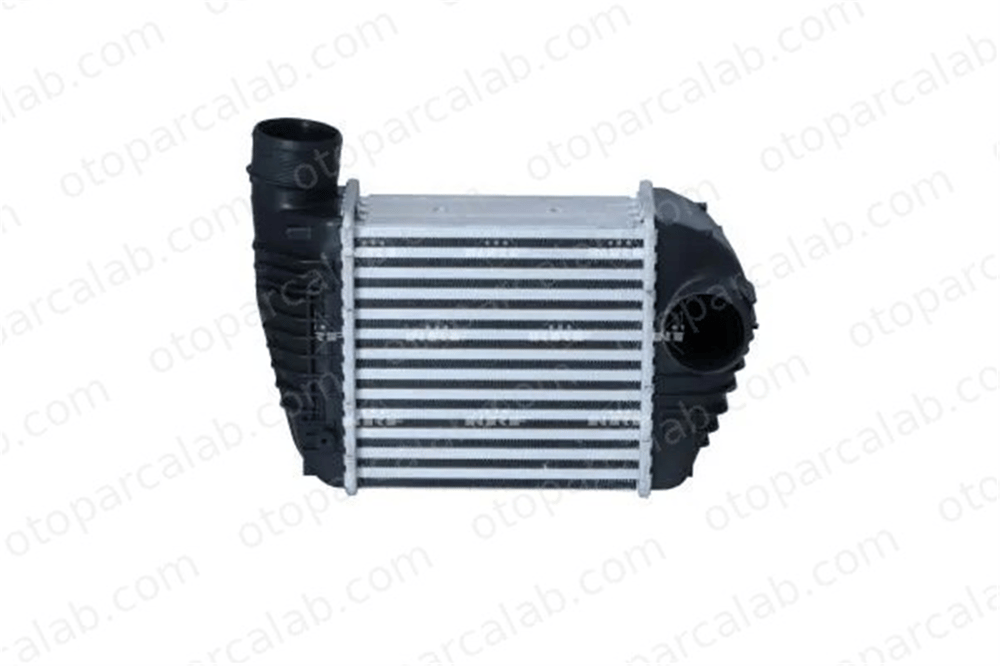 DENSO DIT02023 Turbo Radyatörü AUDI A6 C6 A6 C6 Avant DIT02023 4F0145806R