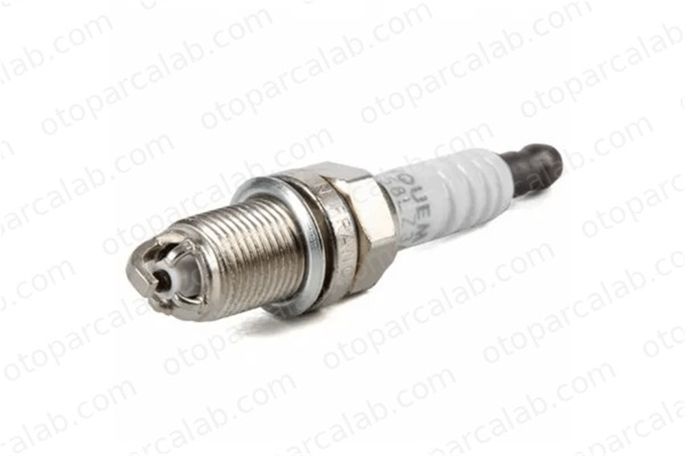 EYQUEM 0911007433 Ateşleme Bujisi VW GOLF PLUS V GOLF V 101000068AA 101100068AA