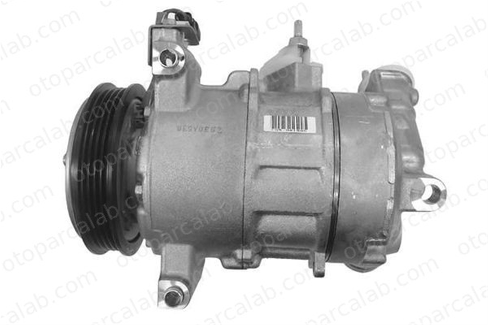 FORD ORJINAL FR3B19D629FC Klima Kompresörü FORD USA MUSTANG Convertible FR3B19D629FC 2031151