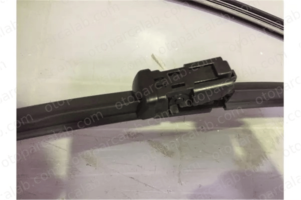 GRAT C7565Y Silecek Süpürgesi Ön 750/650 mm - 30/26 inç PEUGEOT 308 I FORD S-MAX 6423H5 1642333780