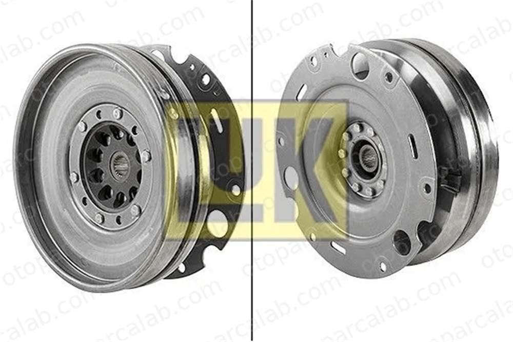 LUK 415 0729 09 Volan AUDI A4 B9 Avant A4 B9 CK105317F 0CK105317F