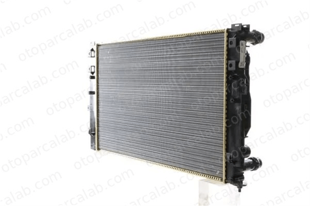 MAHLE CR 132 000S Su Radyatörü VW PASSAT B5 PASSAT B5 Variant 8D0121251BC 4B0121251AG