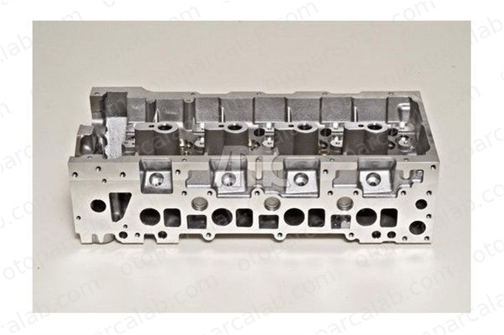 MGA 60139 Silindir Kapağı MERCEDES-BENZ VITO Minibüs/Otobüs VITO / MIXTO Panelvan/Van 6110105020 908574