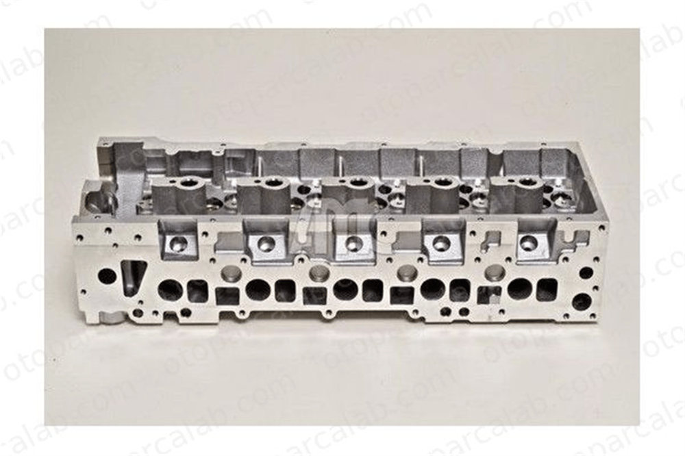 MGA 60995 Silindir Kapağı MERCEDES-BENZ CLK E-SERISI Platform şasi 6120102320 908575