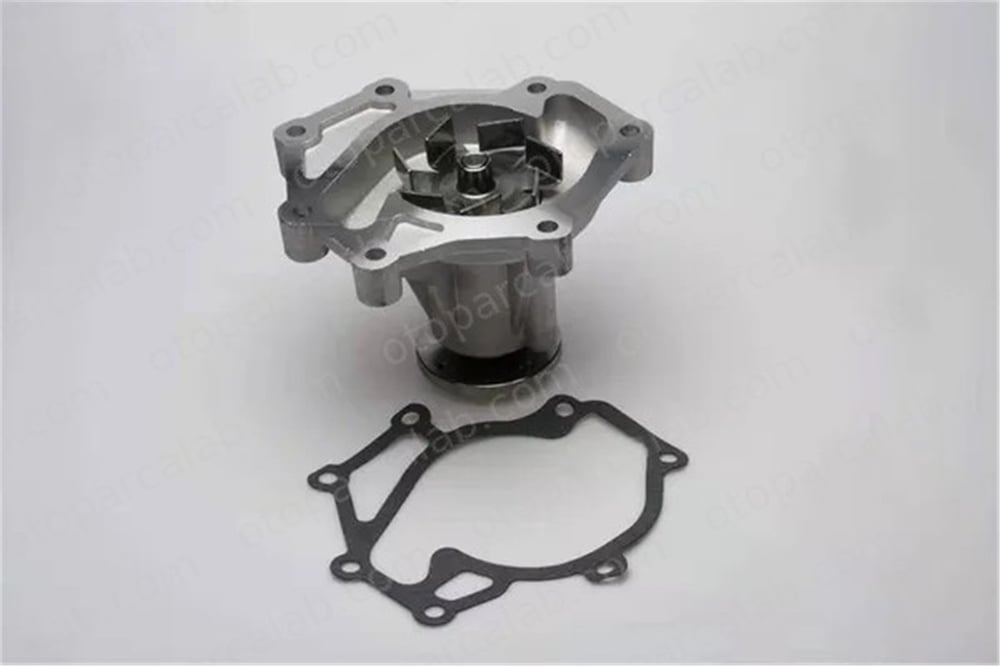 MGA 65327 Devirdaim Su Pompası HYUNDAI H-1 Cargo H-1 / STAREX Minibüs/Otobüs 251004A000 251004A100
