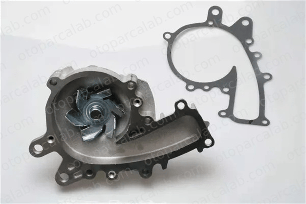 MGA 65389 Devirdaim Su Pompası TOYOTA HILUX VII Pick-up FORTUNER 1610009260 1610009261
