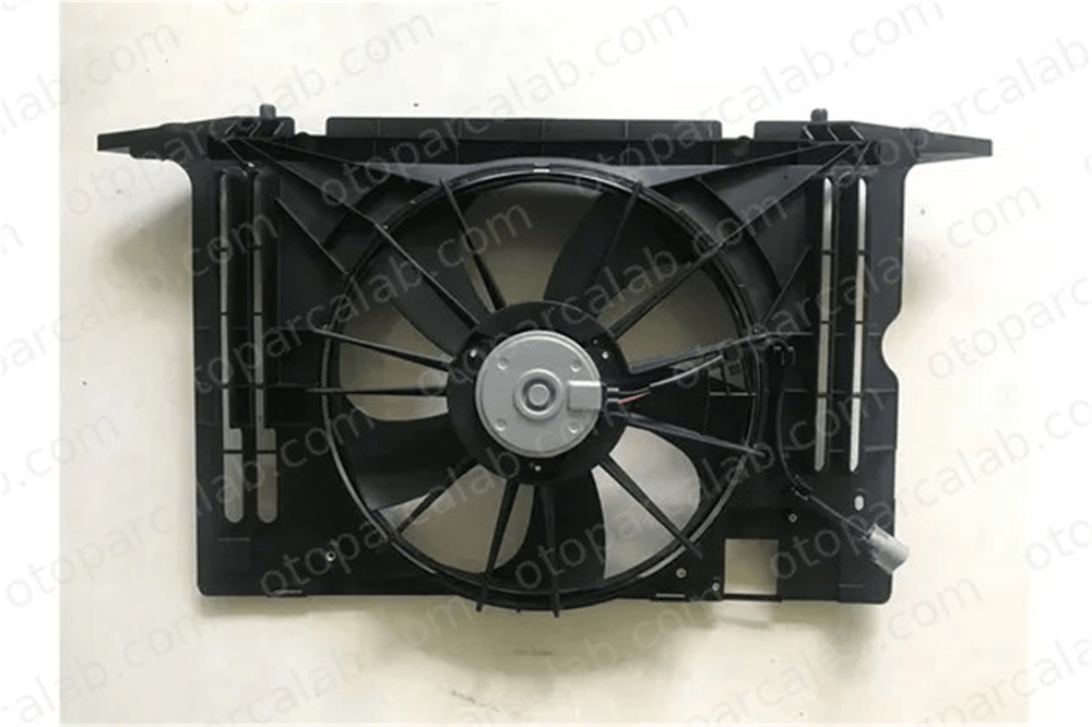 MGA 83241 Radyatör Fan ve Motoru TOYOTA AURIS COROLLA Sedan 1671122150 1636122100
