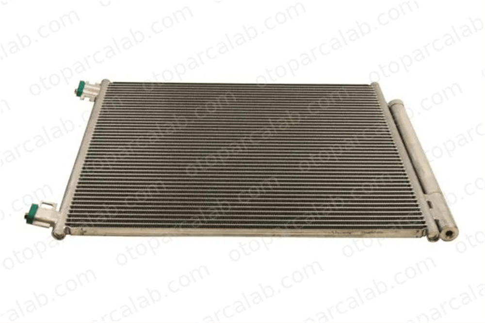 RENAULT ORJINAL 921002969R Klima Radyatörü RENAULT MEGANE IV Hatchback MEGANE IV Grandtour 921002969R 921001829R