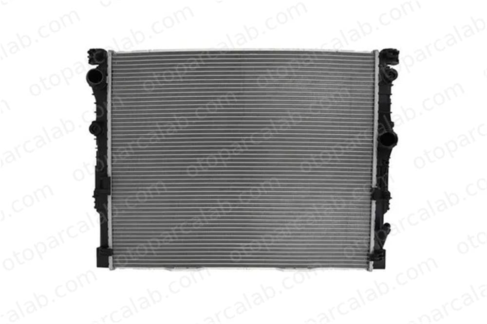 VALEO 717397 Su Radyatörü BMW 5 5 Touring 17118743664 8743664