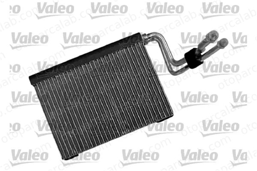 VALEO 818201 Turbo Radyatörü BMW 3 Touring 3 64116934781 64119256346