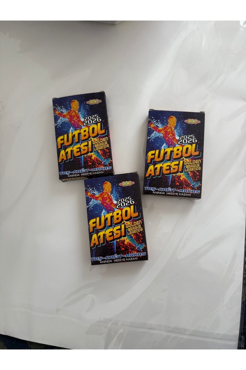 Futbol kartı(1 kutu)(8li)