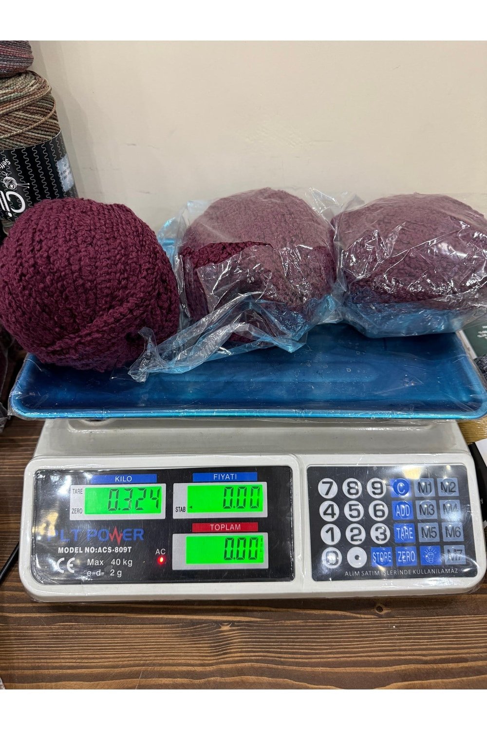 Gazzal merino yün bukle ip (300 gram)