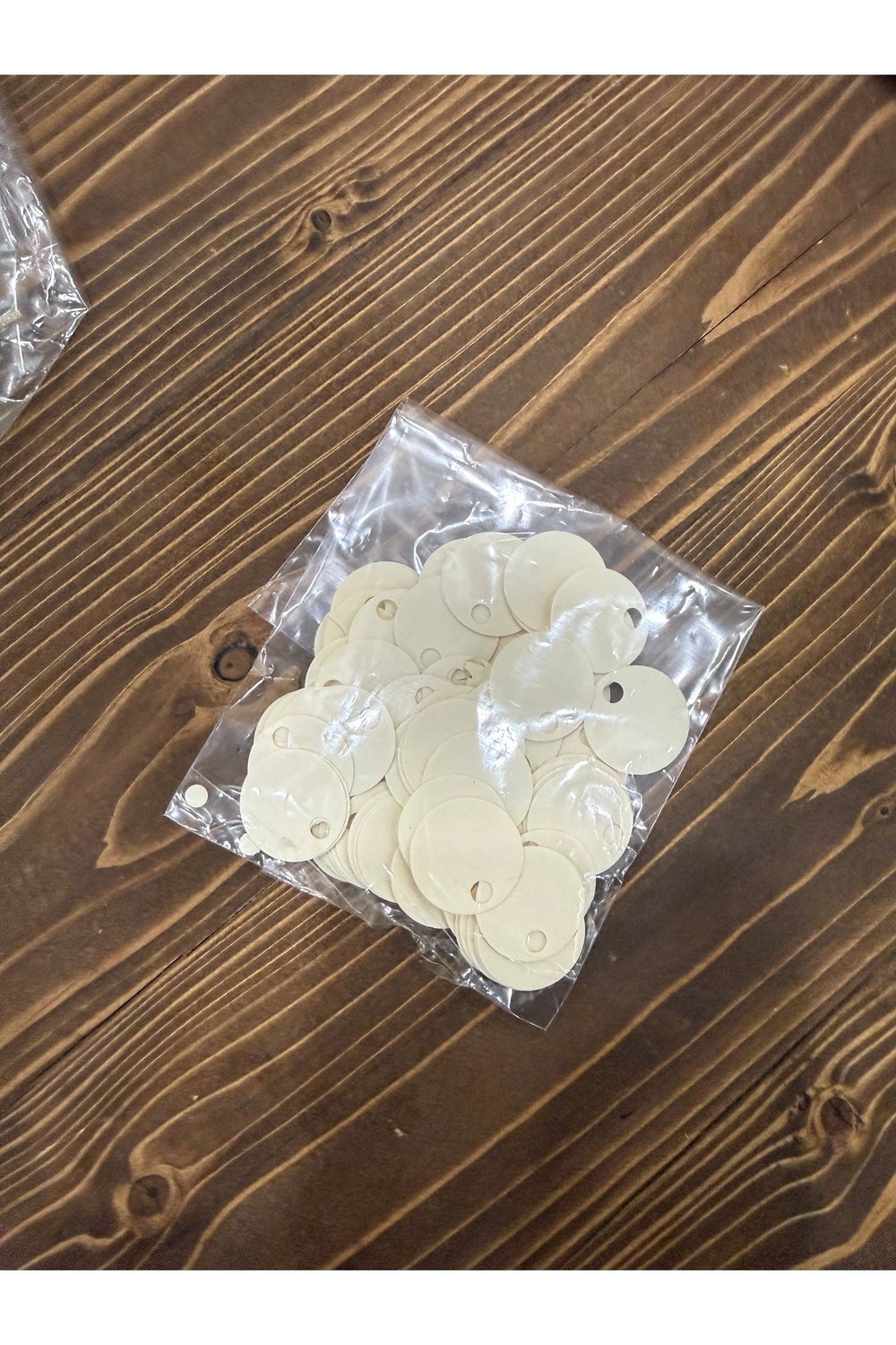 Süslü 20mm çanta,patik pulu (20 gram)