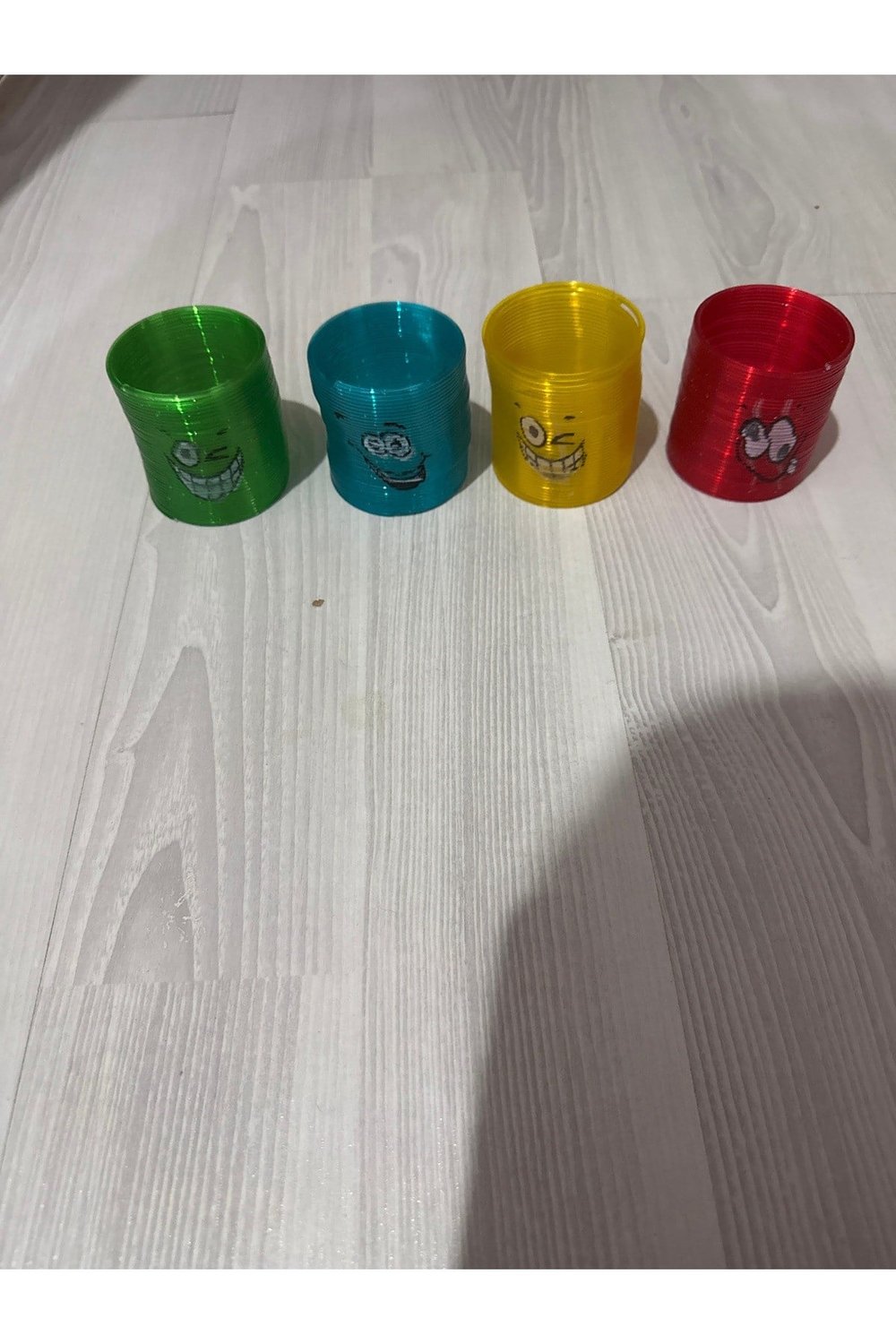 Yaylı stres oyuncağı