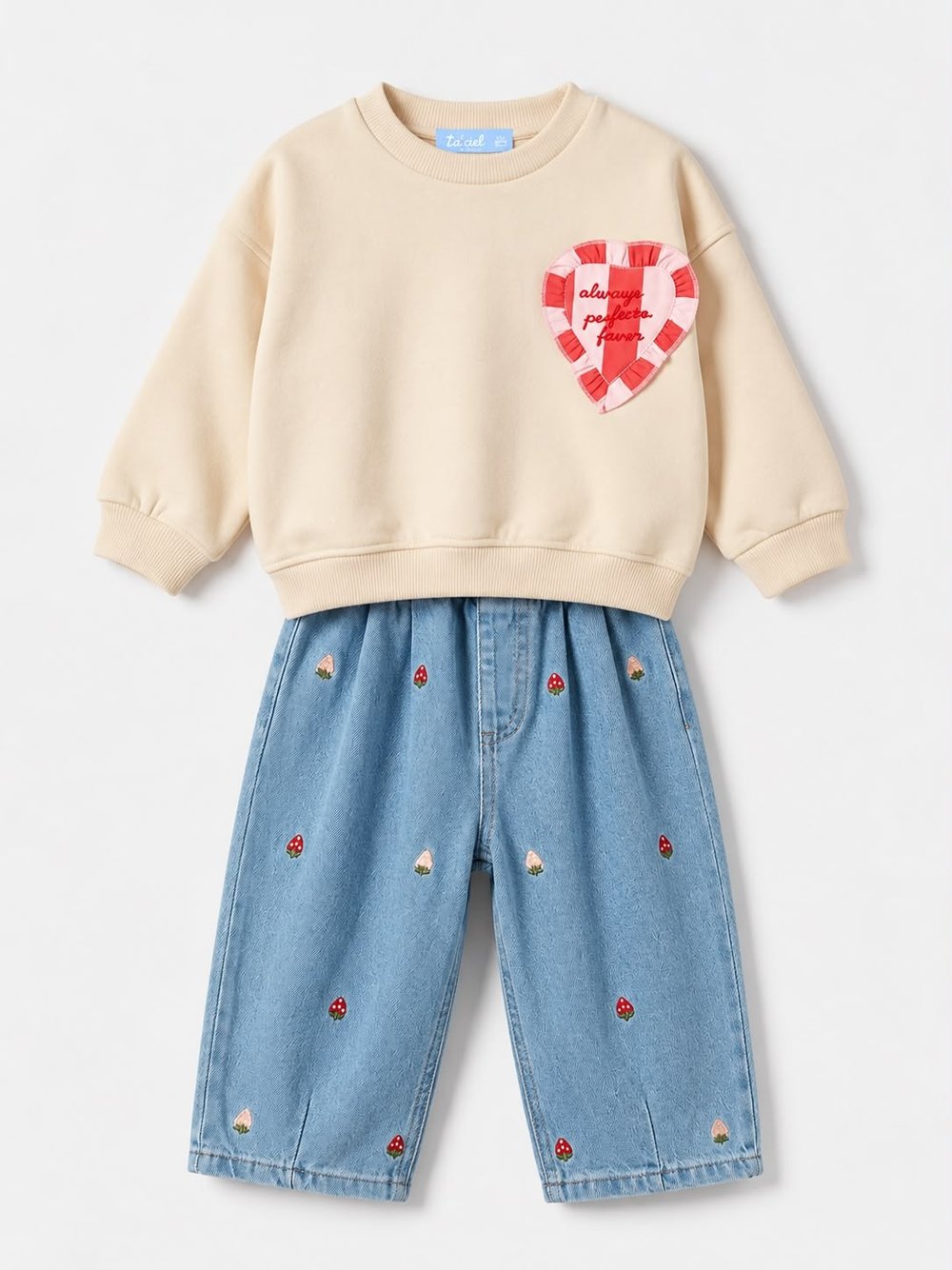 LACIEL Kız Çocuk Kalp Aplikeli Sweatshirt ve Çilek Nakışlı Denim Pantolon