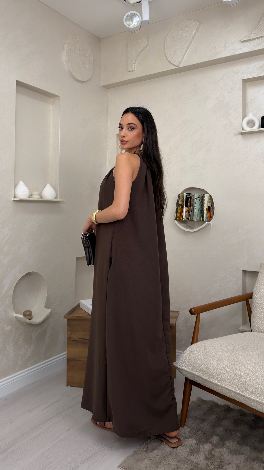 Faye Kahve Renkli Boyundan Bağlamalı Salaş Tarz Kadın Maxi Elbise 