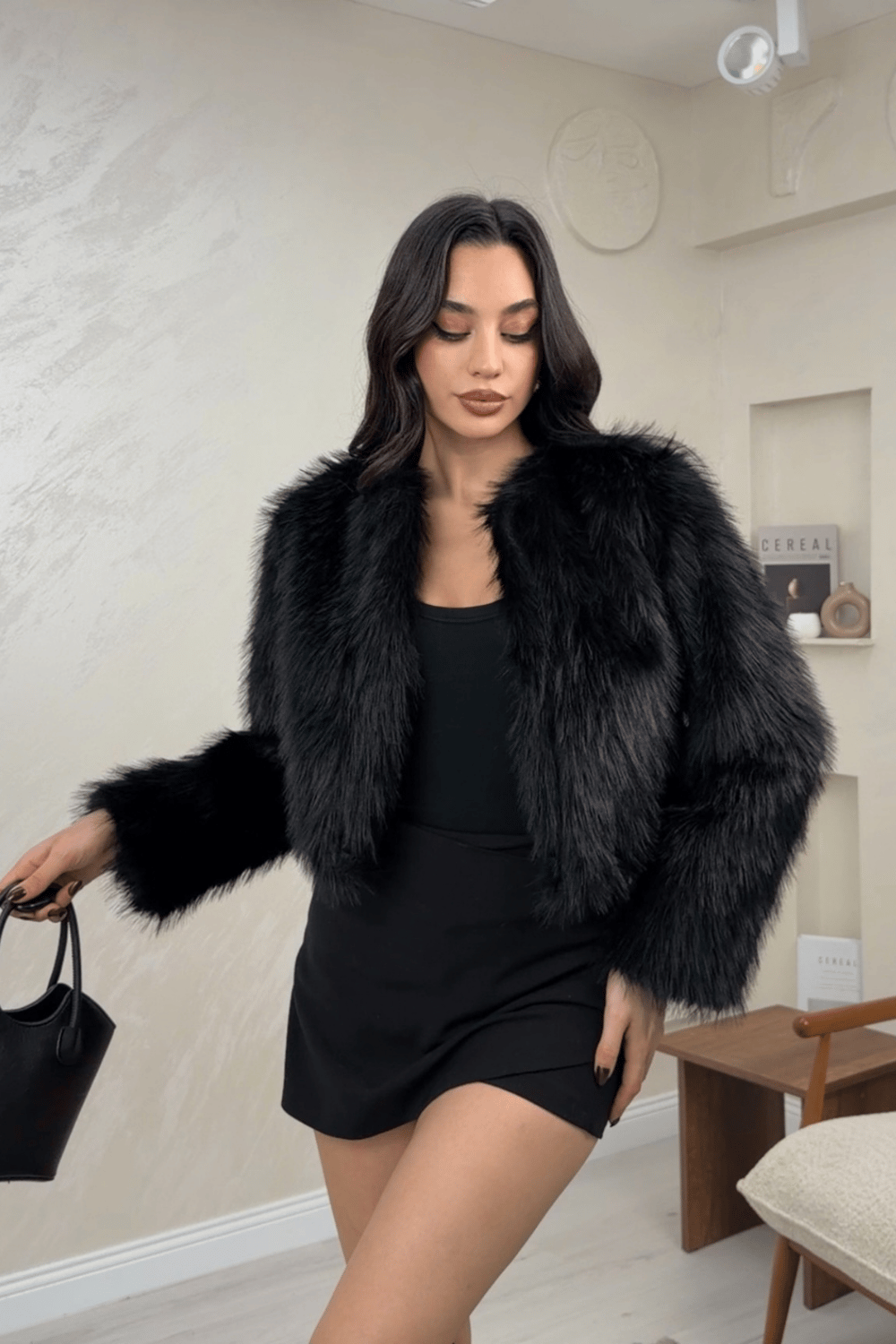 Lily Siyah Renkli Kadın Lux Kürk Mont