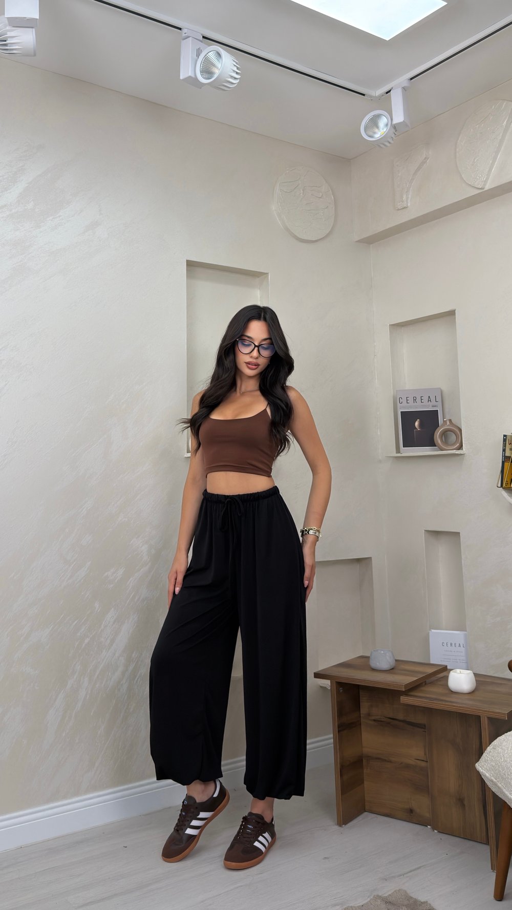 Polina Siyah Renkli Bilekten Lastikli Kadın Salvar Pantolon