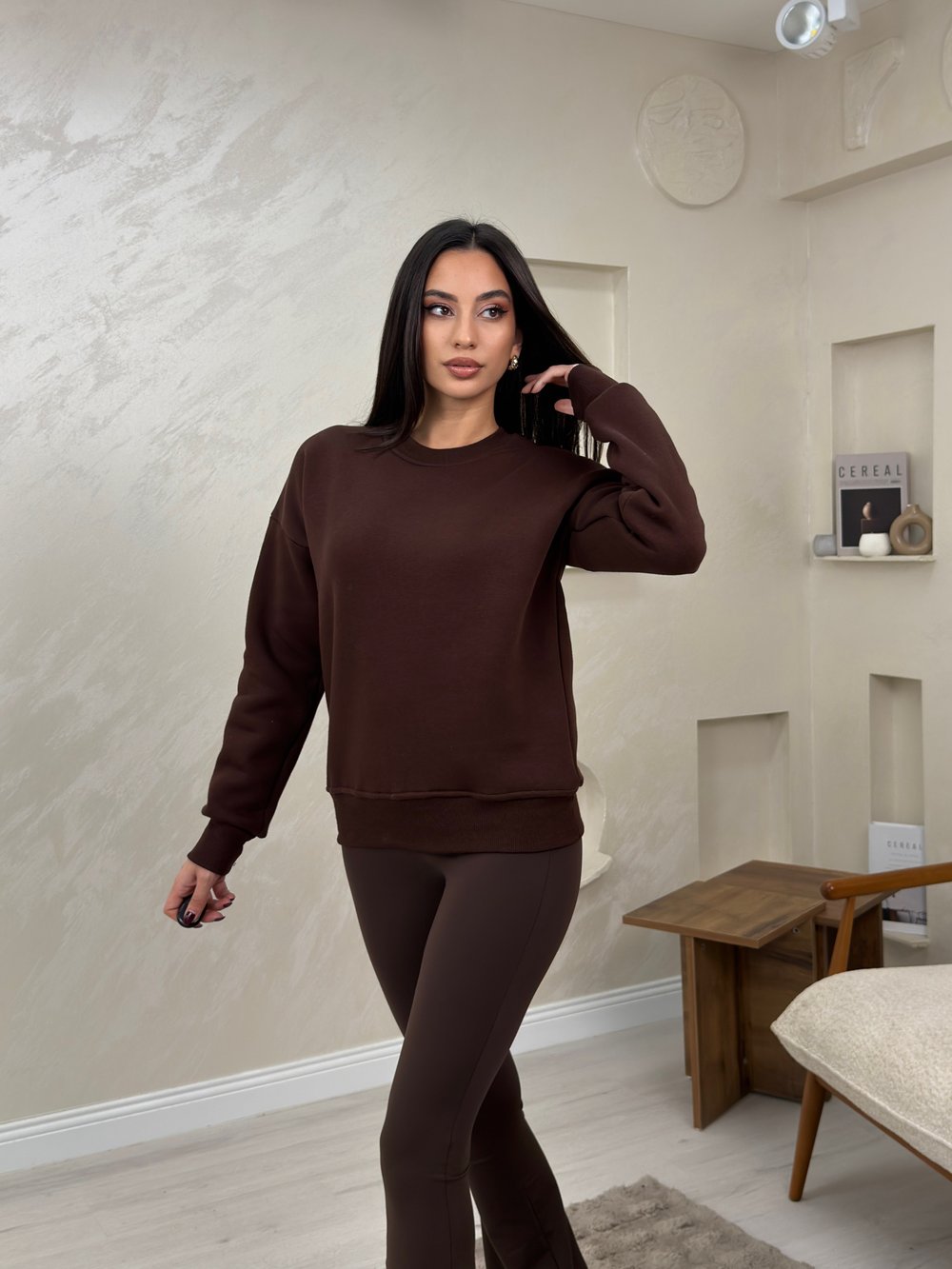 Willow Kahve Renkli Yuvarlak Yaka Kadın Sweatshirt