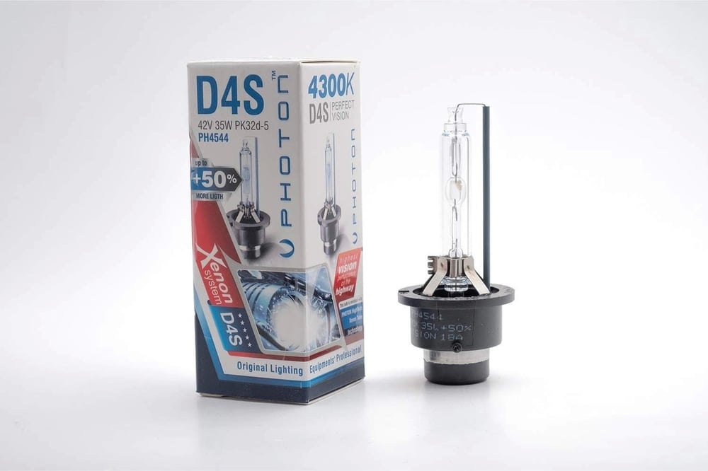 XENON 12V 24V D4S 4300K + %50 FAZLA IŞIK