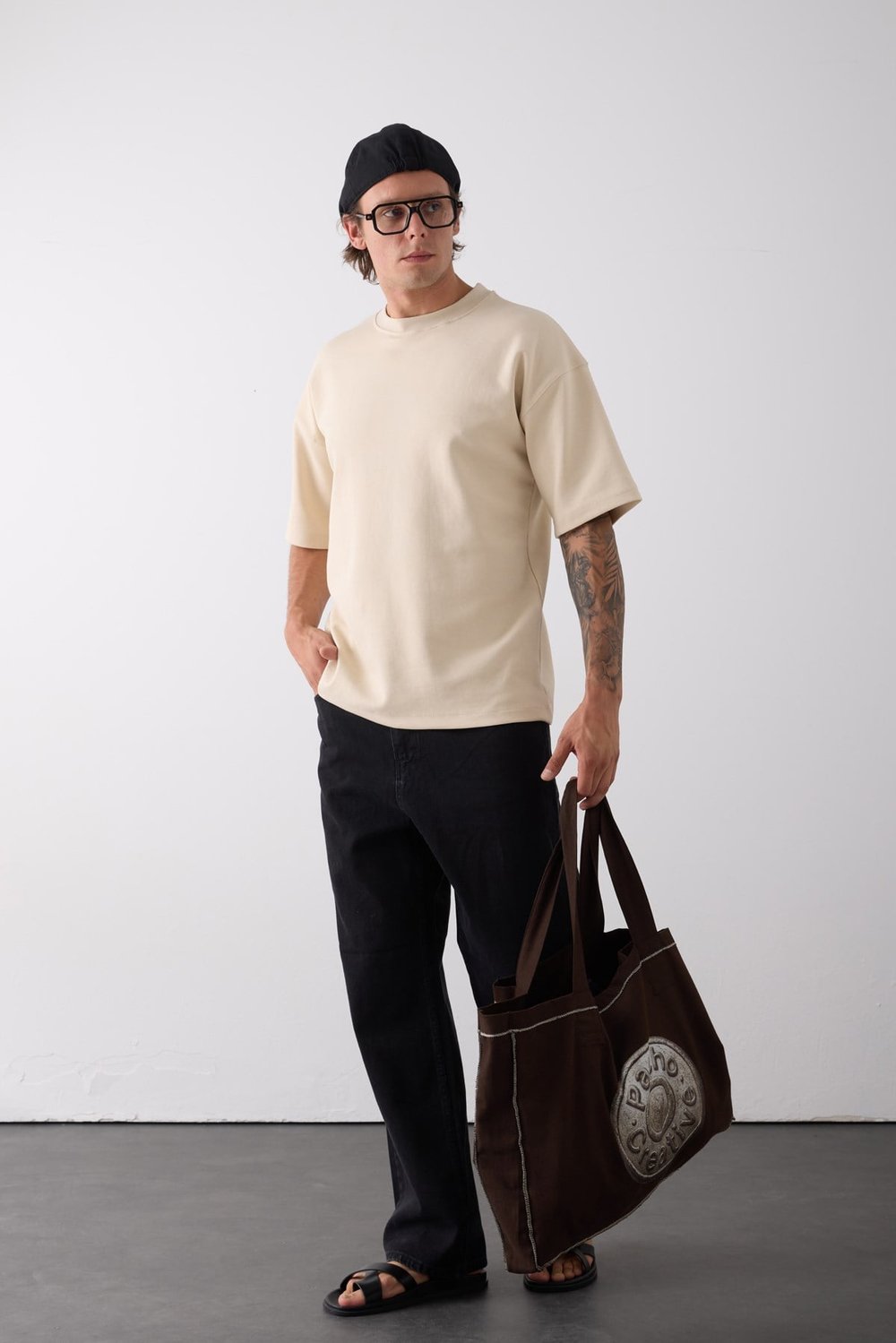 Pacho-Core Tee Bej