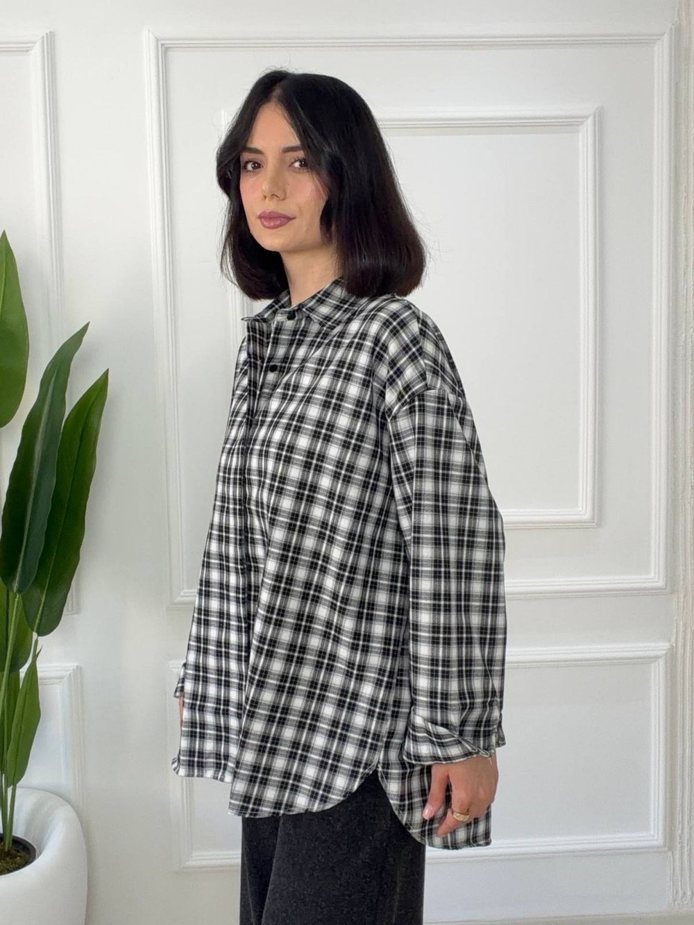 Arkası Düğmeli Ekose Oversize Gömlek - SİYAH