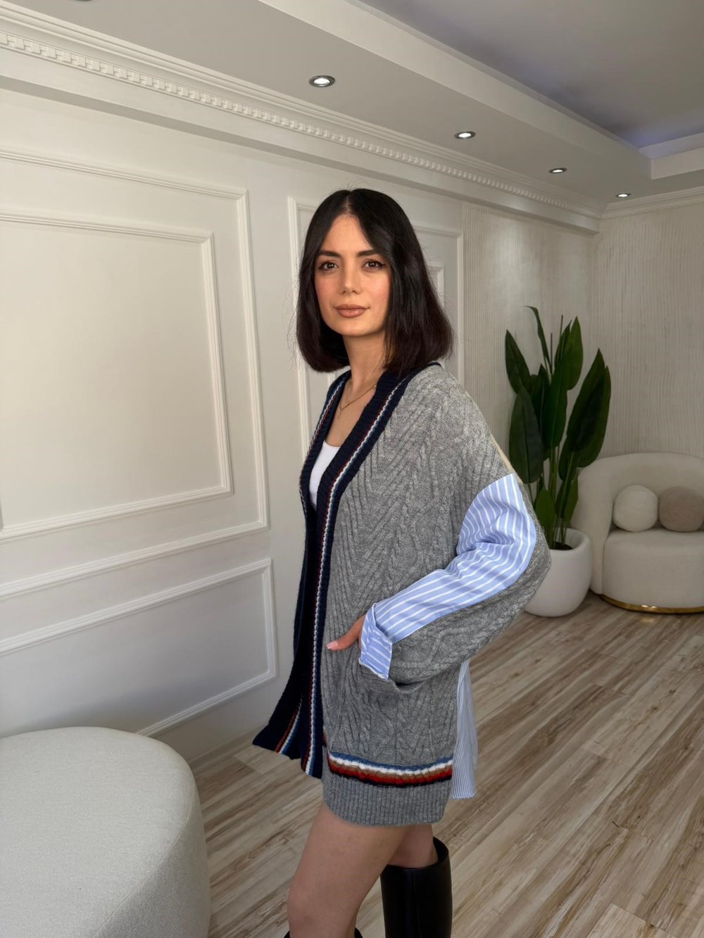 Arkası Gömlek Detaylı Renk Bloklu Triko Ceket - LACİ
