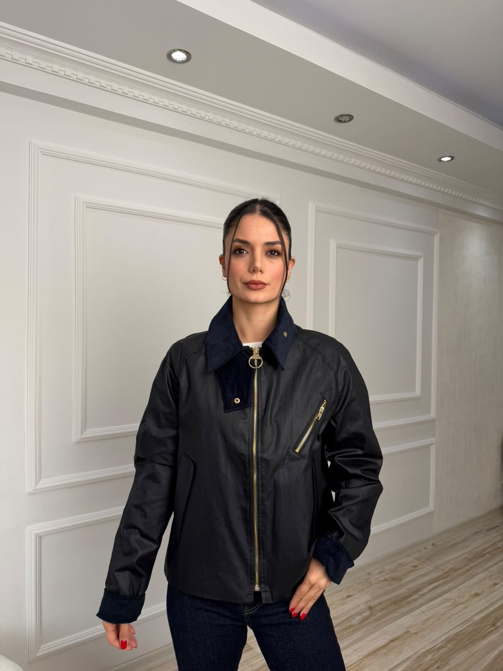 Kadife Yaka Detaylı Fermuarlı Bomber Ceket - LACİ